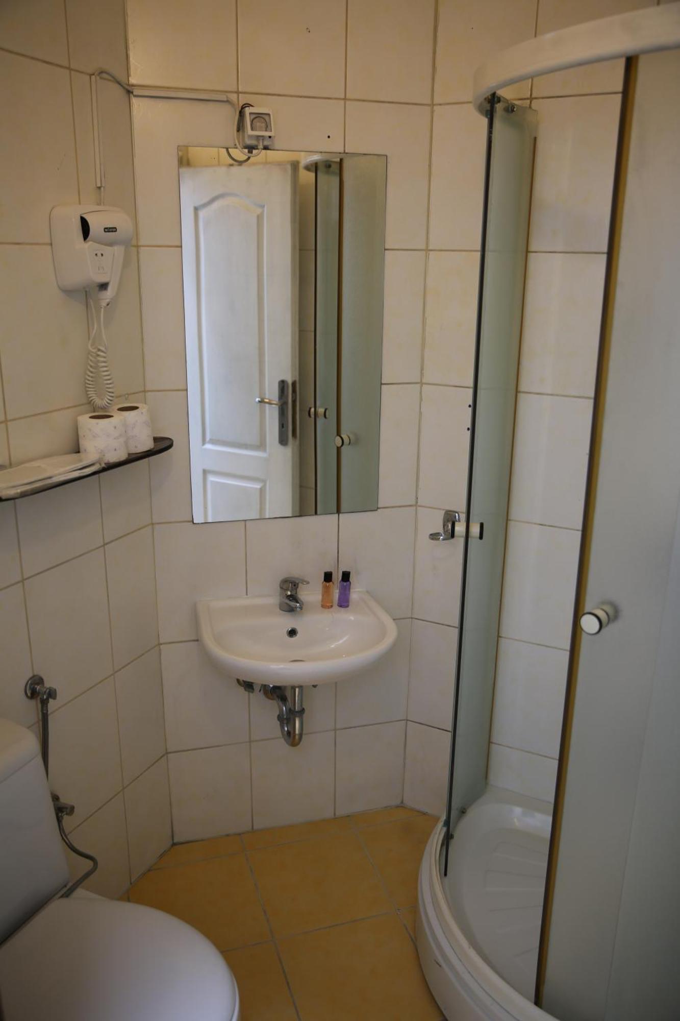 Hotel Yildiz 2 *