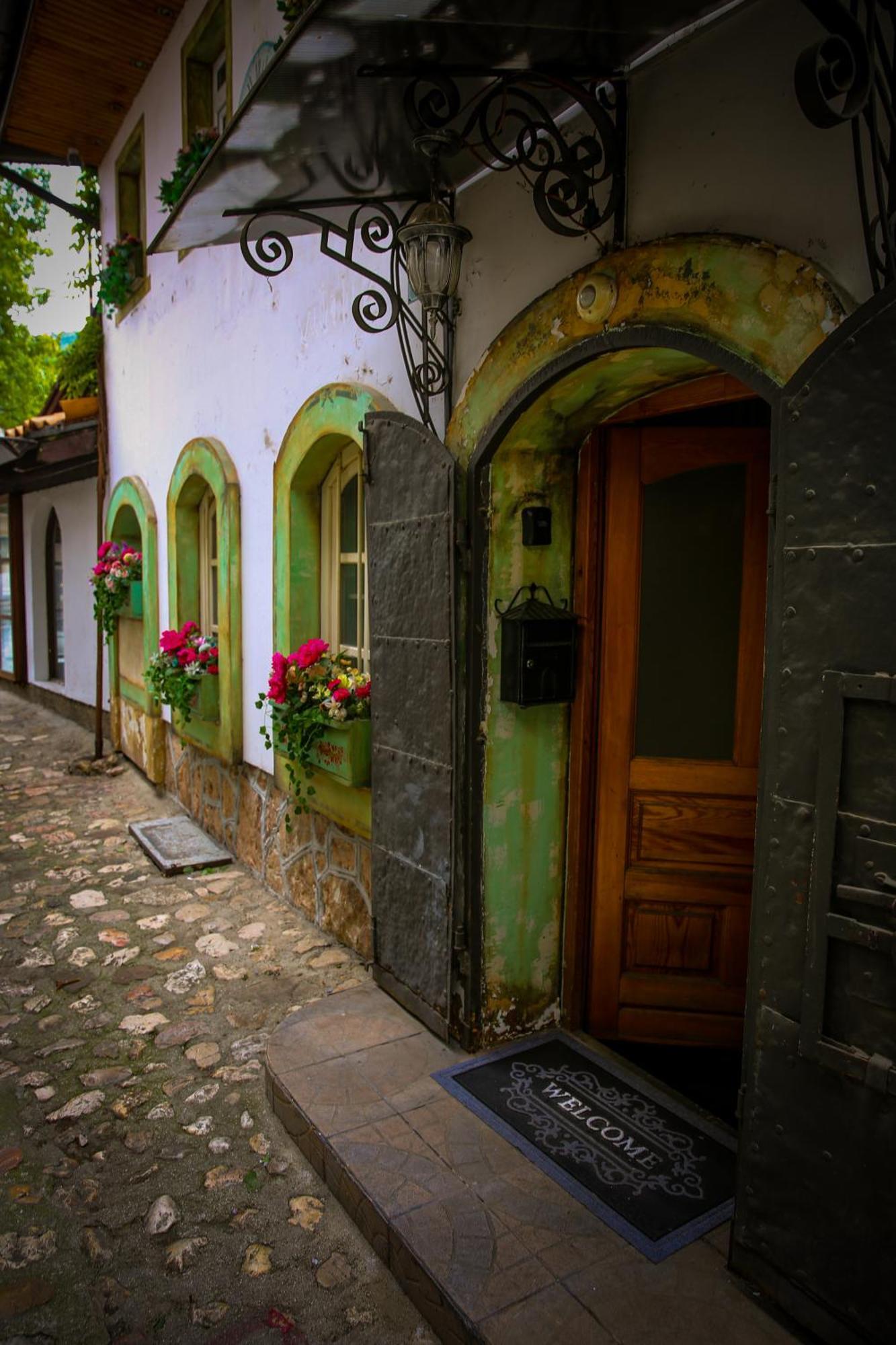 Hotel Yildiz 2 *